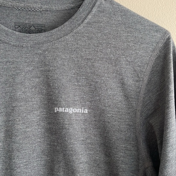 Patagonia Logo Short Sleeve Heather Grey Soft T Shirt - Picture 3 of 7